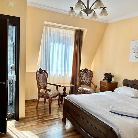 Old Clty Hotel Batumi Luaran gambar