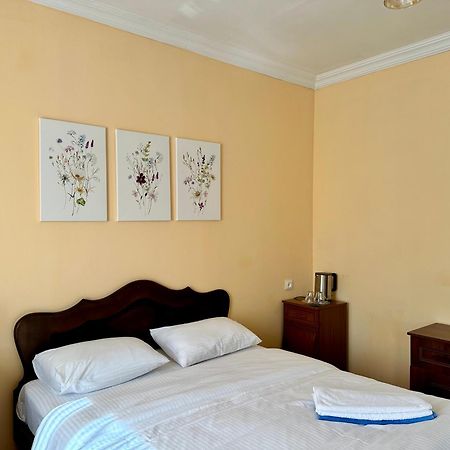 Old Clty Hotel Batumi Luaran gambar