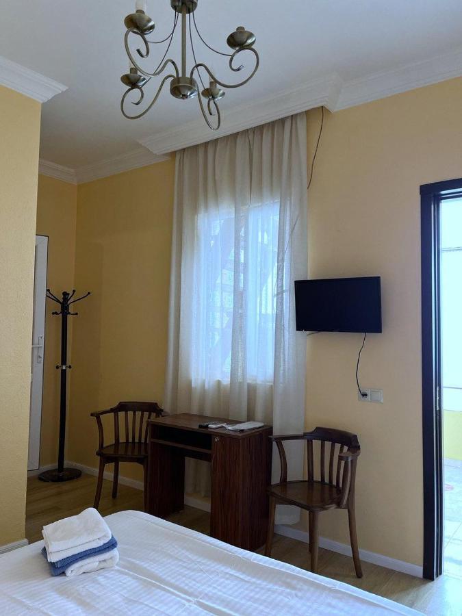 Old Clty Hotel Batumi Luaran gambar