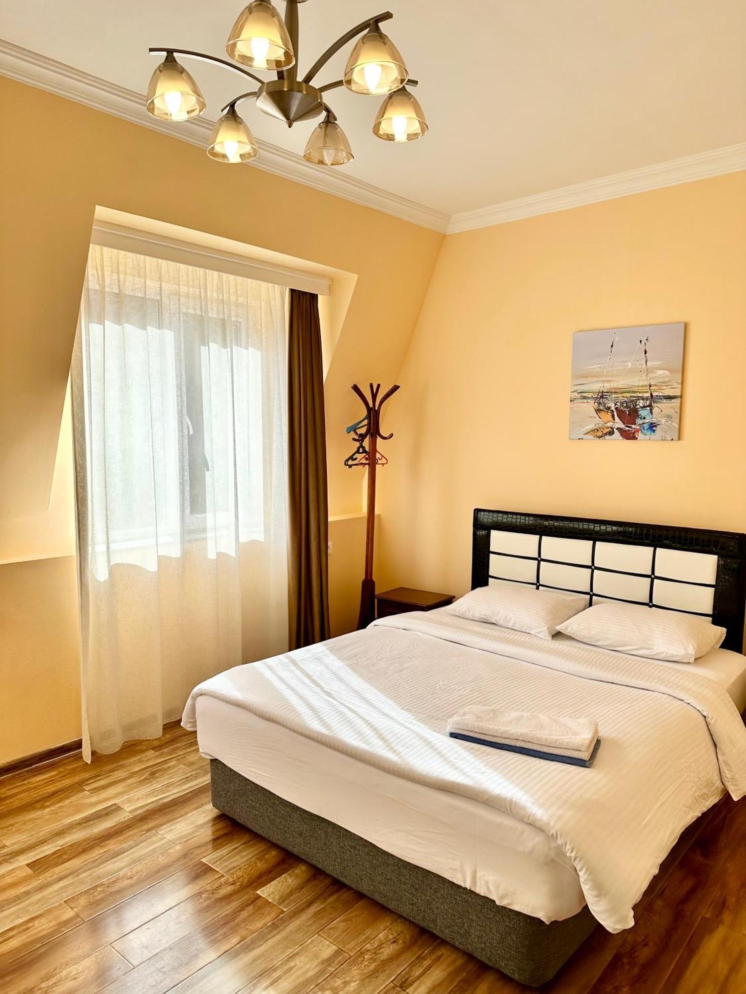 Old Clty Hotel Batumi Luaran gambar