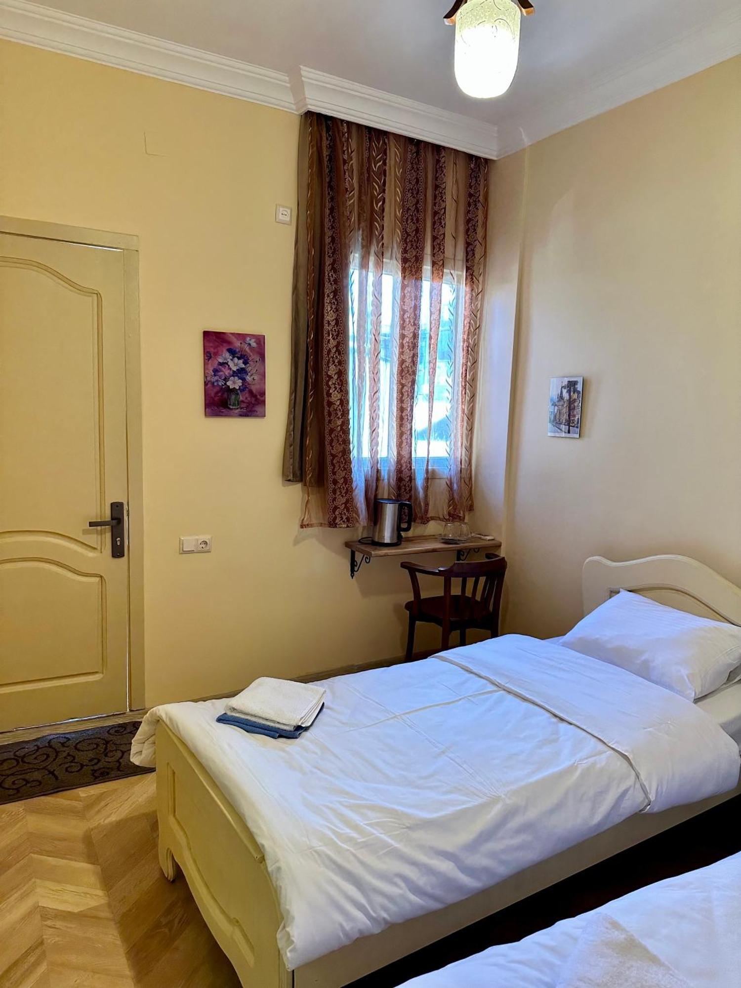 Old Clty Hotel Batumi Luaran gambar